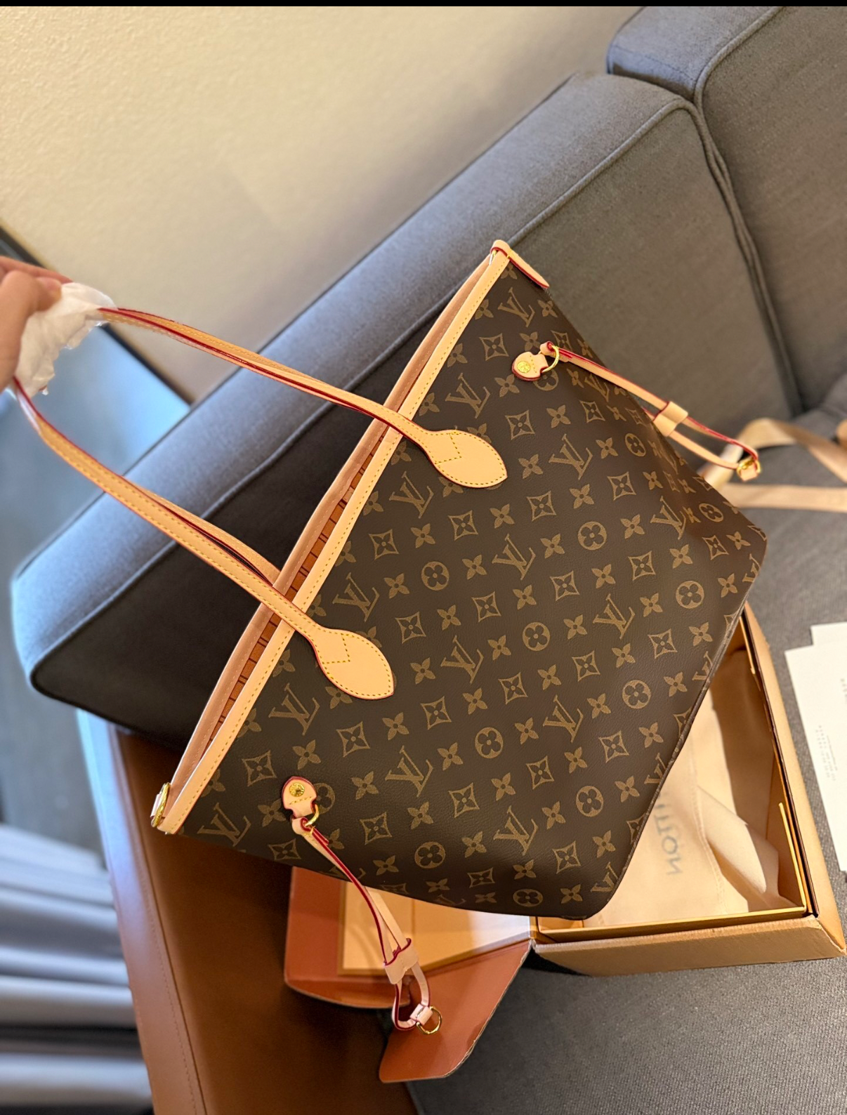 PRE ORDER: LV handbag