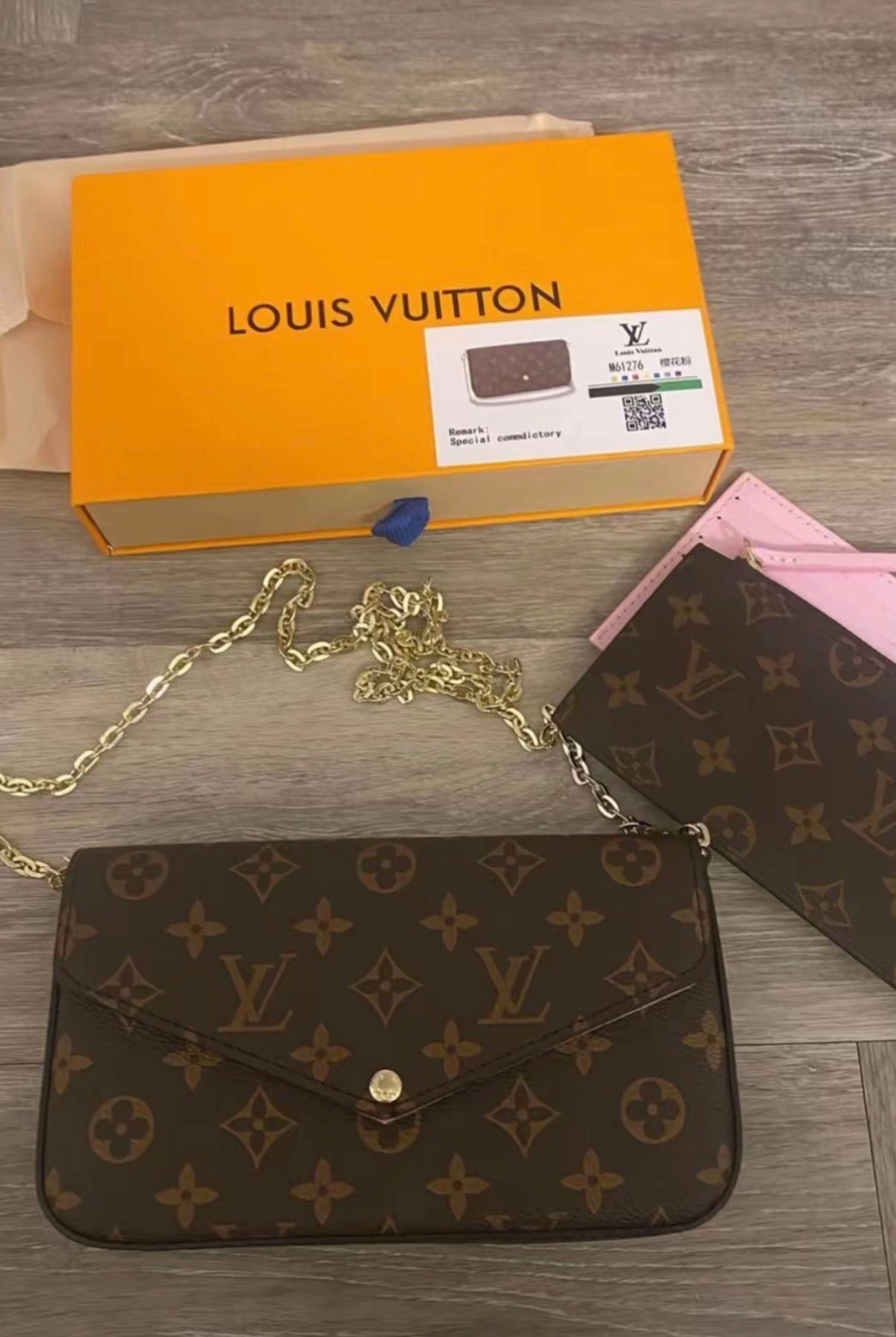 PRE ORDER: LV chain bag